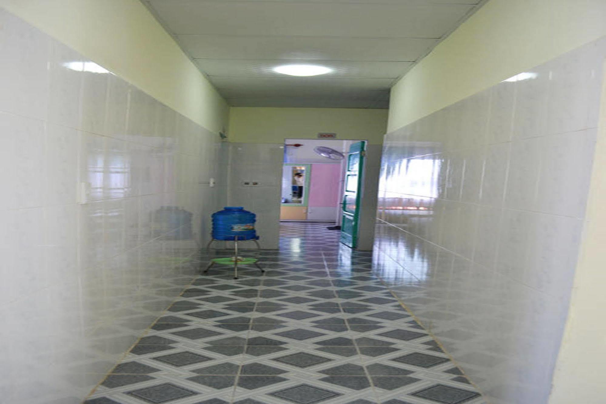 Anh Linh 1 Hotel Dong Hoi Exteriör bild