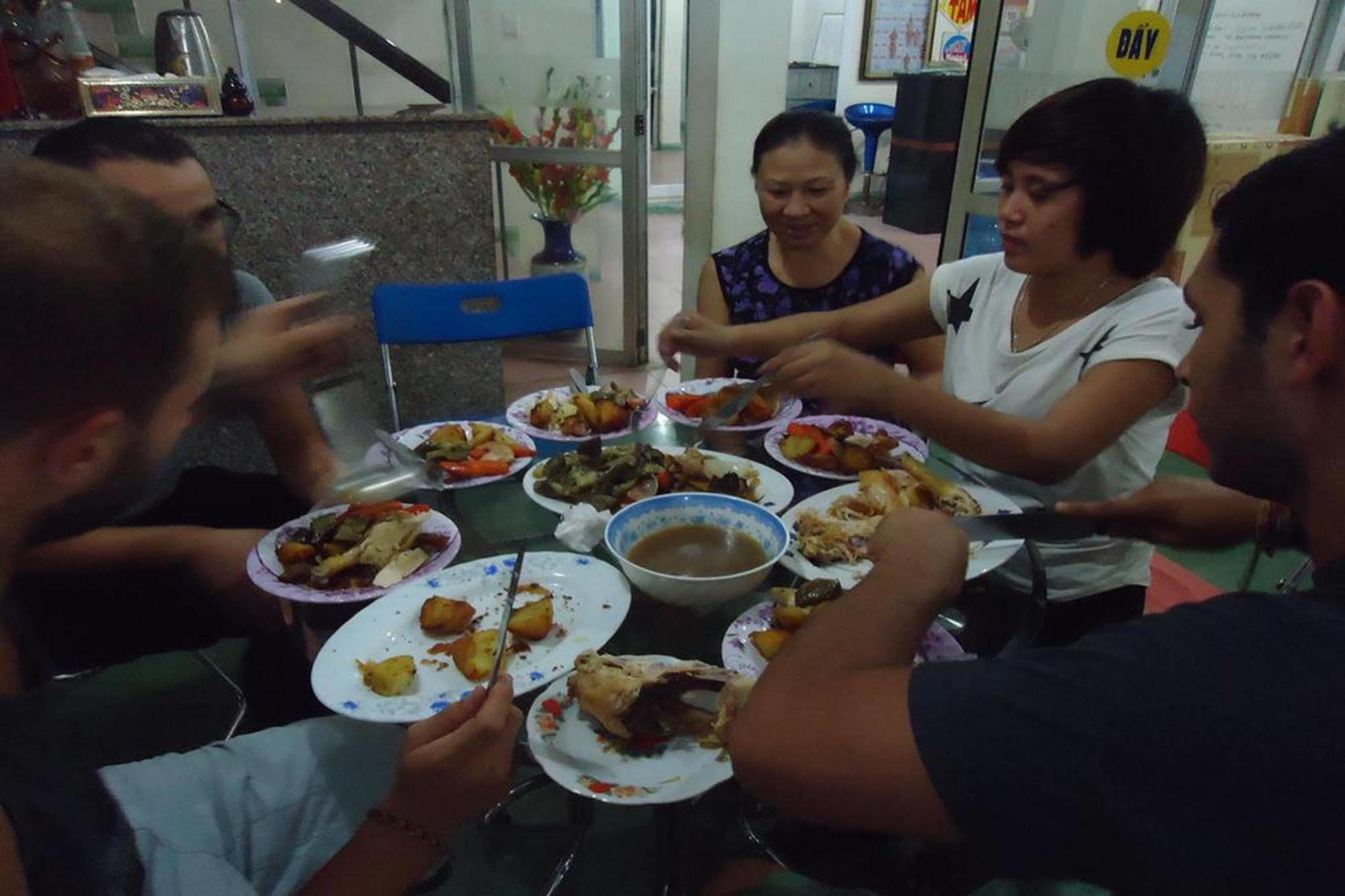Anh Linh 1 Hotel Dong Hoi Exteriör bild
