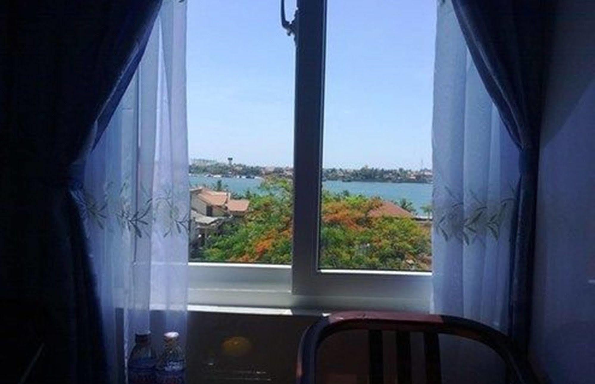 Anh Linh 1 Hotel Dong Hoi Exteriör bild
